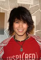 Booboo Stewart : boo_boo_stewart_1187750937.jpg