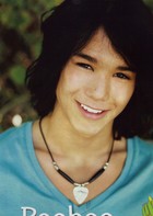 Booboo Stewart : boo_boo_stewart_1260440065.jpg