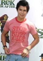 Booboo Stewart : boo_boo_stewart_1275881221.jpg