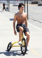 Booboo Stewart : boo_boo_stewart_1305931269.jpg