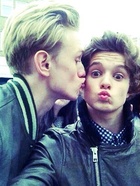 Bradley Simpson : bradley-simpson-1635463375.jpg