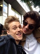 Bradley Simpson : bradley-simpson-1682961948.jpg