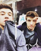 Bradley Steven Perry : TI4U1453041721.jpg