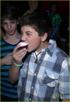 Bradley Steven Perry : bradley-steven-perry-1374343390.jpg