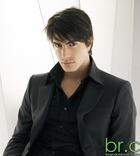 Brandon Routh : brandon_routh_1193352703.jpg