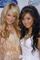 Brenda Song : TI4U_u1141963038.jpg