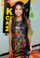 Brenda Song : brenda_song_1207072225.jpg