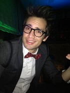 Brendon Urie : brendon-urie-1326220237.jpg