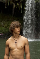 Brenton Thwaites : brenton-thwaites-1582540438.jpg