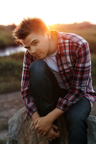 Brett Davern : brett-davern-1361335662.jpg