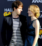 Bridgit Mendler : TI4U1380140413.jpg