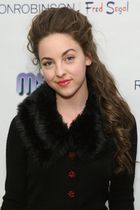 Brittany Curran : brittanycurran_1253839527.jpg