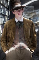 Callum Turner : callum-turner-1486250554.jpg