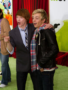 Calum Worthy : TI4U1373824219.jpg