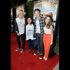 Calum Worthy : TI4U1423686601.jpg