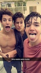 Cameron Dallas : TI4U1463058361.jpg