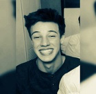 Cameron Dallas : cameron-dallas-1423884602.jpg