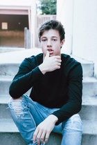 Cameron Dallas : cameron-dallas-1424088001.jpg