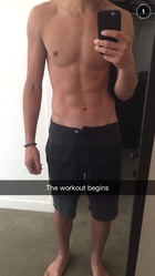 Cameron Dallas : cameron-dallas-1426096768.jpg