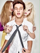 Cameron Dallas : cameron-dallas-1431455338.jpg