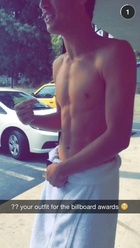 Cameron Dallas : cameron-dallas-1431833761.jpg