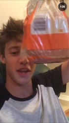 Cameron Dallas : cameron-dallas-1439244001.jpg