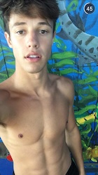 Cameron Dallas : cameron-dallas-1441060201.jpg