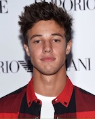 Cameron Dallas : cameron-dallas-1444161001.jpg