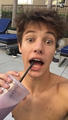 Cameron Dallas : cameron-dallas-1446419161.jpg