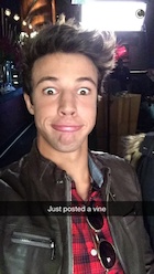 Cameron Dallas : cameron-dallas-1446514201.jpg