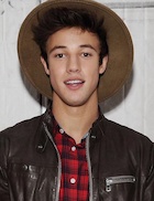 Cameron Dallas : cameron-dallas-1446599161.jpg