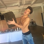 Cameron Dallas : cameron-dallas-1448198281.jpg