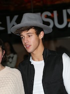 Cameron Dallas : cameron-dallas-1448366761.jpg