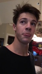 Cameron Dallas : cameron-dallas-1449775081.jpg