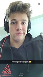 Cameron Dallas : cameron-dallas-1451256121.jpg