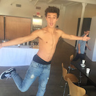 Cameron Dallas : cameron-dallas-1451804319.jpg