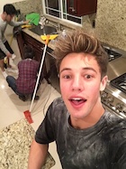 Cameron Dallas : cameron-dallas-1452466081.jpg