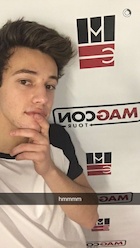 Cameron Dallas : cameron-dallas-1454207041.jpg