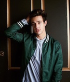 Cameron Dallas : cameron-dallas-1459124281.jpg