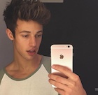 Cameron Dallas : cameron-dallas-1459811881.jpg