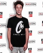 Cameron Dallas : cameron-dallas-1460370901.jpg