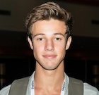 Cameron Dallas : cameron-dallas-1462109041.jpg