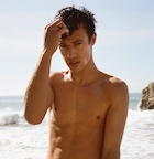 Cameron Dallas : cameron-dallas-1462128121.jpg