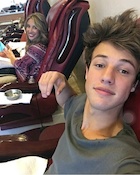 Cameron Dallas : cameron-dallas-1463124241.jpg