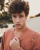 Cameron Dallas : cameron-dallas-1463197681.jpg