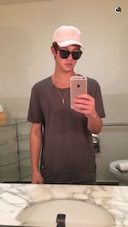 Cameron Dallas : cameron-dallas-1463205241.jpg