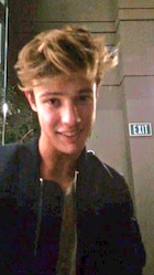 Cameron Dallas : cameron-dallas-1464047641.jpg