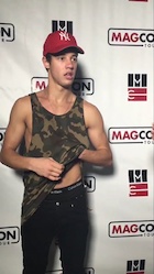 Cameron Dallas : cameron-dallas-1464648841.jpg