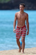 Cameron Dallas : cameron-dallas-1467191881.jpg