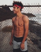 Cameron Dallas : cameron-dallas-1469304721.jpg